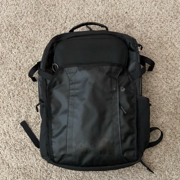 The North Face
Wavelength Back Pack
Black Travel School
Business Laptop Sleeve - Picture 1 of 12